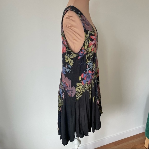 Free People Gray Multi Backyard Floral V-Neck Tunic Top Mini Dress Size Small - Picture 5 of 8